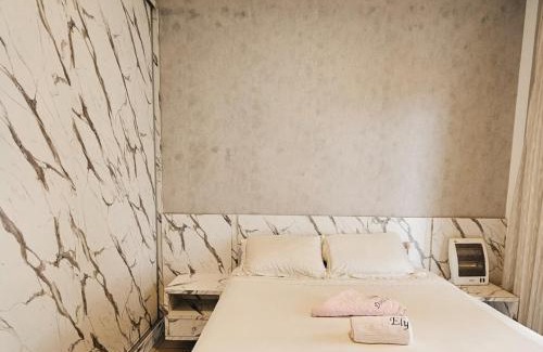 Meia Praia House | Pousada da Ely