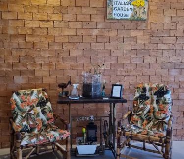 Santo Antonio House | Pousada e Hotel Italian Garden House
