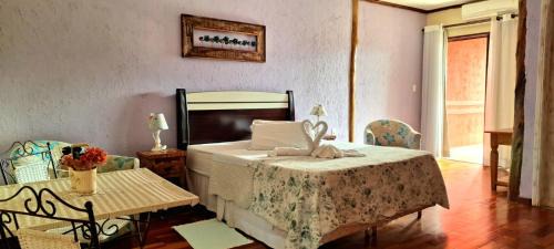 Vale do Ermitao Hotel | Pousada Terraço Penedo