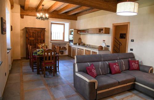 Chantignan Apartment | Povillus - Dimora Medievale
