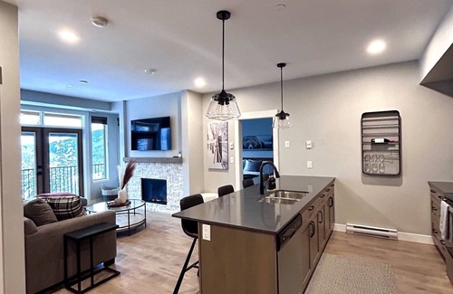 Sun Peaks House | Powder Heights Unit 14