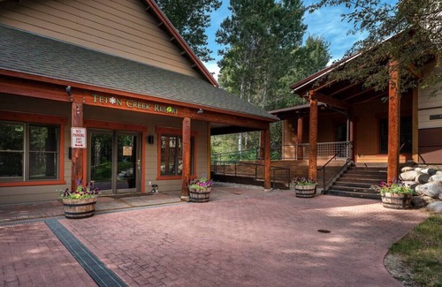 Driggs Condo | Powder Paradise: Hot tub, Fireplace, Close to Grand Targhe