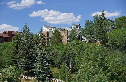 Steamboat Springs House | PowderDayz Chalet - Private Hot Tub w/Views, Pet Friendly, Garage, Ski In/Out