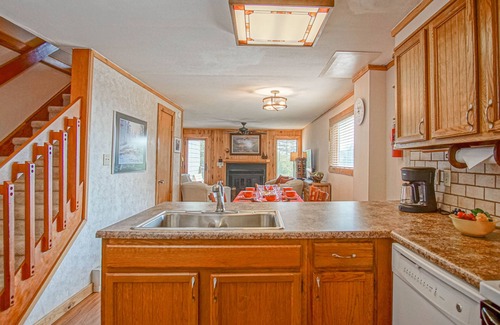 Snowshoe Condo | Powderidge 4 -Slope Side, Spacious 2 Br Condo