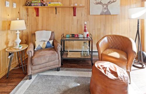 Snowshoe House | Powderidge 84 Quiet Townhome Deck Near Slopes WiFi EZ Parking