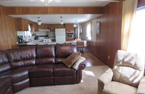 Weaverville House | POWER/WATER/INTERNET! Sunset/sunrise views, pets, firepit, trail, jacuzzi tub!
