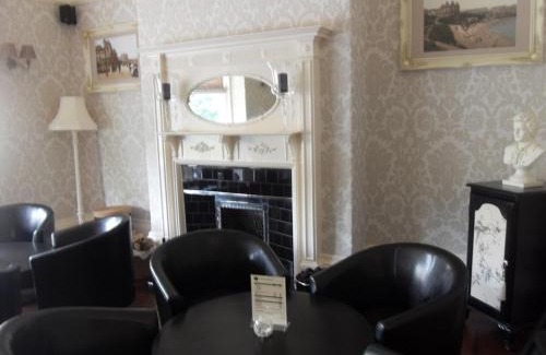 Scarborough Bed & Breakfast | Powys Lodge