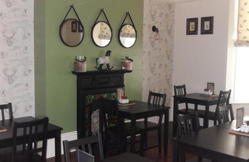 Scarborough Bed & Breakfast | Powys Lodge