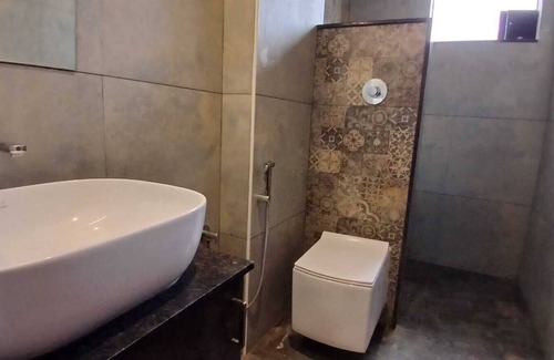 Agara Hotel | PPH Living Rajathagiri Palace Premium
