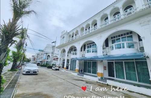Koh Kaew House | PPhouse Boutique House Phuket Town