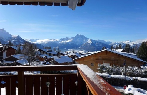 Villars-sur-Ollon Apartment | Pré Vert 3 by Interhome