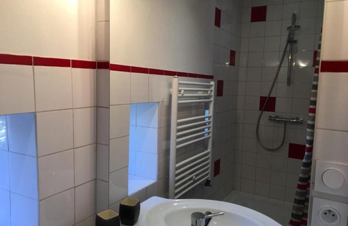 Flore Bed & Breakfast | Prémartine
