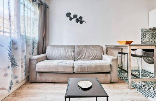 La Plage Apartment | prado studio à 5 min des plages