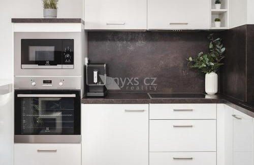 Letnany Apartment | Praha Letňany 168 s parkováním v garáži zdarma