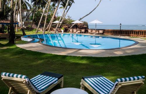 Dona Paula Resort | Prainha Resort By The Sea