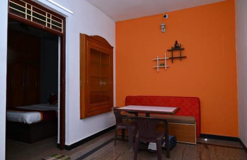 White Town Hotel | Prakash Residence - White Town
