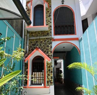 White Town Hotel | Prakash Residence - White Town