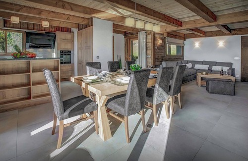 Manigod Ski Chalet | Pralor Le Peille - French Alps break for 8 with spa - OVO Network