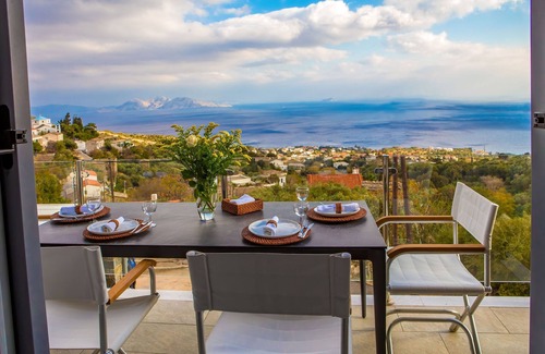Ikaria Villa | Pramnos villa is part of Tsapelas villas complex and it is located in Ikaria