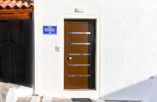 Kiparissia Apartment | Prana's Castle