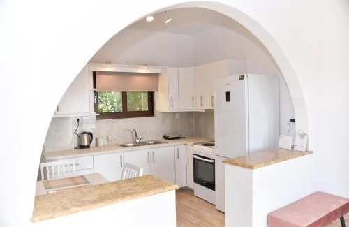 Kiparissia Apartment | Prana's Castle