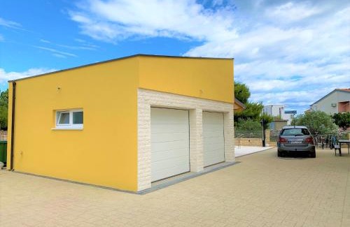 Vodice Apartment | Pranjic Delux Guest House