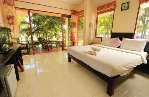 Sam Roi Yot Resort | Pranmanee Beach Resort