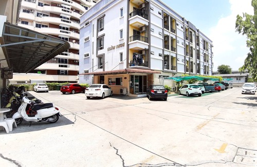 Lak Si Hotel | Prapai Place Don Muang