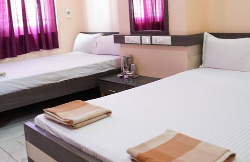 Tiruchirappalli Hotel | Prasanna Devi Lodge