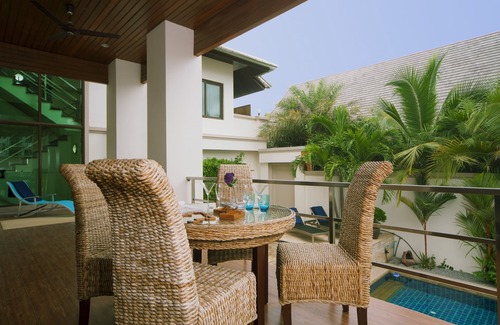 Jomtien Villa | Pratumnak Golden Angel Pool Villa