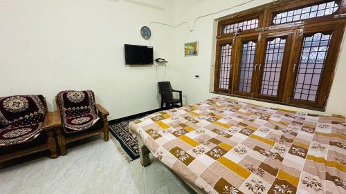 Jhusi Hotel | Prayagraj Sangam Homestays