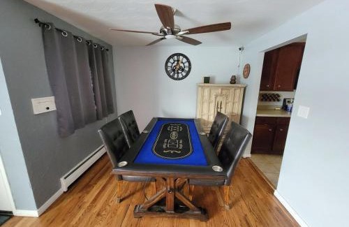 Columbine Valley House | Pre-SuMMeR Sale10 Beds, Fire Pit, Projector Screen