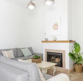 Chipiona Apartment | Precioso apartamento con Chimenea patio solarium