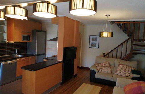Noja House | Precioso Duplex EN Plaza DE LA Villa DE Noja