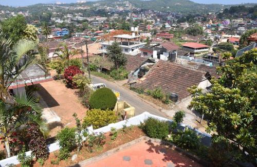 Stuart Hill House | Prem Kuteer Homestay