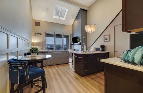 Charlevoix Condo | Premier 2BR Edgewater Stay | Downtown Charlevoix | Pool, Hot Tub, Sauna
