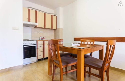 Denovici House | Premier Apartment with Sea View