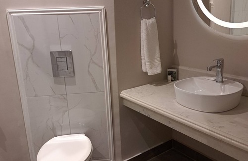 George Central Hotel | Premier Express Inn George