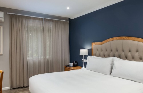 George Central Hotel | Premier Express Inn George