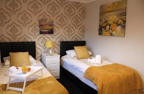Hamilton Apartment | PREMIER - Fleming Apartment