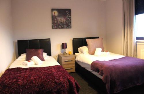 Hamilton Apartment | PREMIER - Fleming Apartment