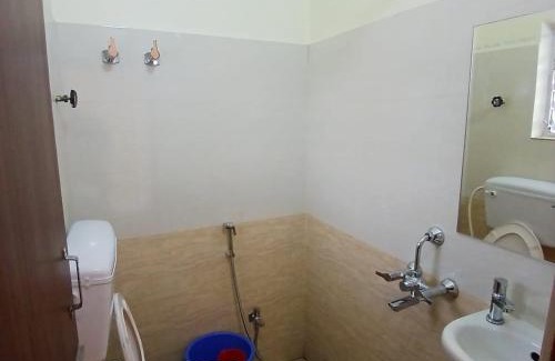 Sealdah House | Premier Guest House