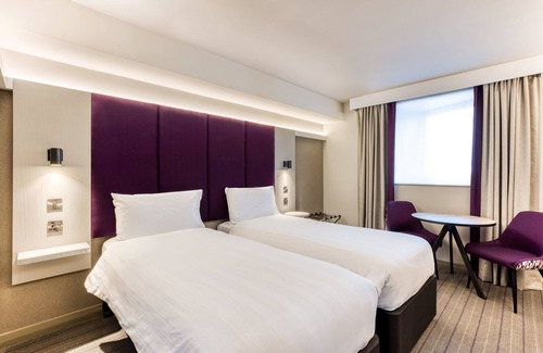 Ayr Hotel | Premier Inn Ayr A77/Racecourse