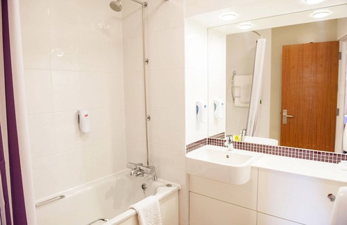 Monkton Hotel | Premier Inn Ayr/Prestwick Airport