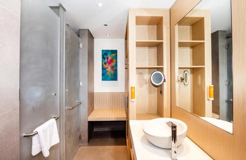International City Hotel | Premier Inn Dubai Dragon Mart