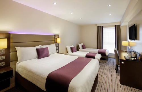 Felbridge Hotel | Premier Inn East Grinstead