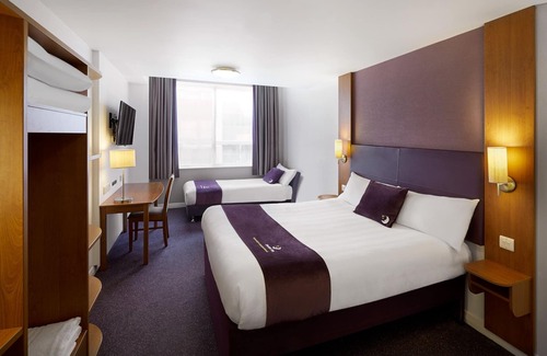 Marlow Hotel | Premier Inn Marlow