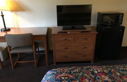 North Mountain Hotel | Premier Inns Metro Center