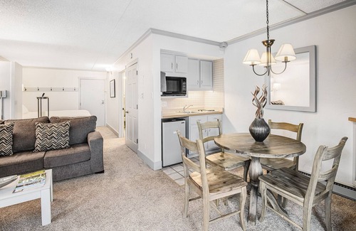 Vail Condo | Premier Location in Lionshead - NEW HOT TUB