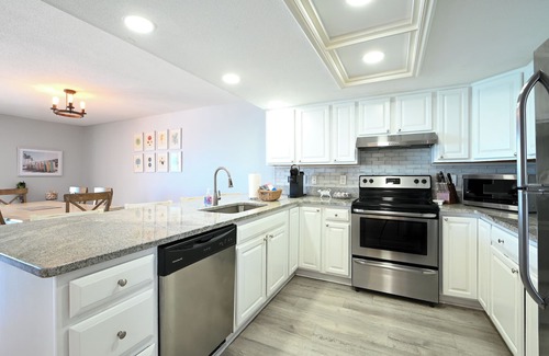 Indian Shores Condo | Premier, newly renovated luxury beachfront (top-floor) condo on the Gulf coast.